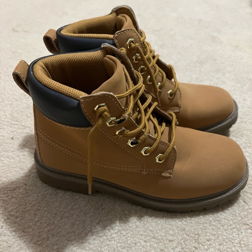 Eddie Bauer Boots